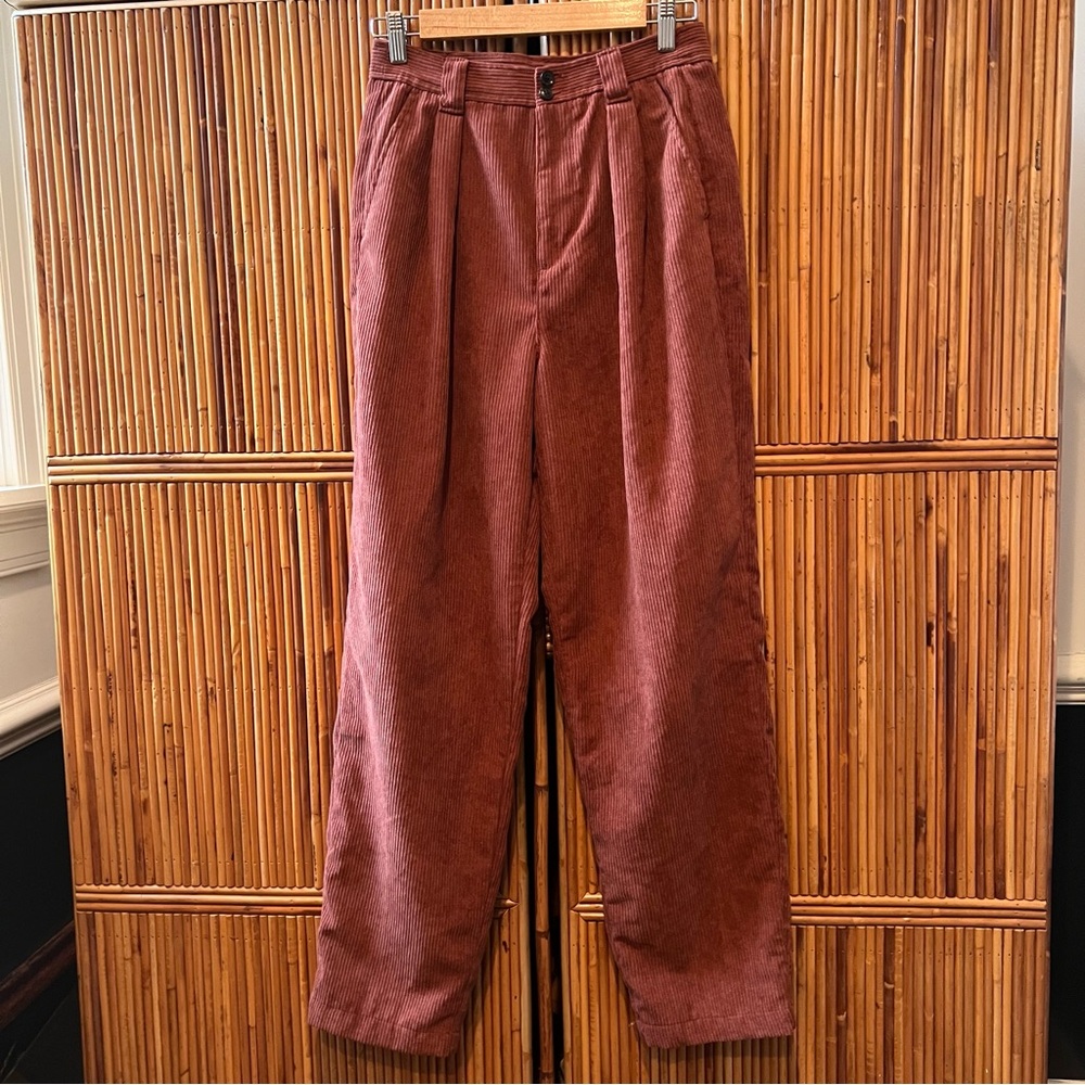 MADEWELL brown corduroy relaxed trousers 2
Worn once. No flaws. Very soft